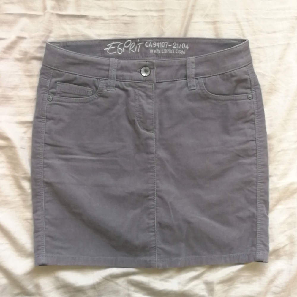 NWOT grey corduroy skirt
